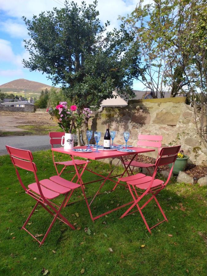 Lottie'S Cottage, Rhynie, Aberdeenshire Bagian luar foto